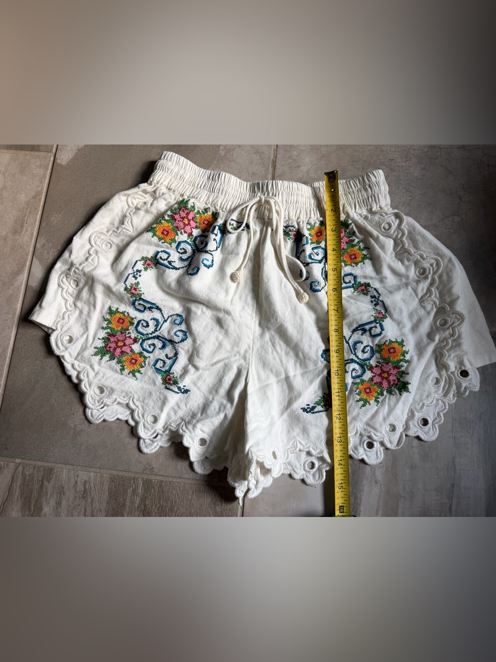 Farm Rio Grandma's Treasure Linen Blend Shorts Size S - Picture 4 of 6